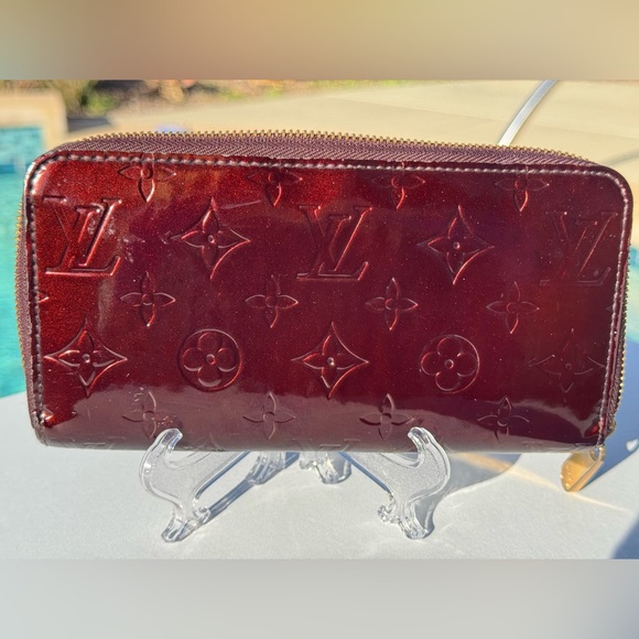 Louis Vuitton vernis Zippy wallet Amarante with COA VGUC - Picture 4 of 16